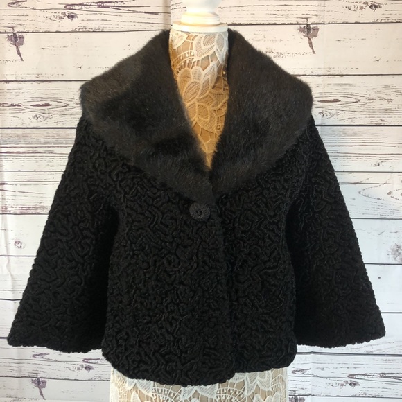 Vintage Persian coat in black with fur size medium - Picture 3 of 17